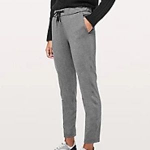 Lululemon On the Fly 7/8 Pant Grey Size 10